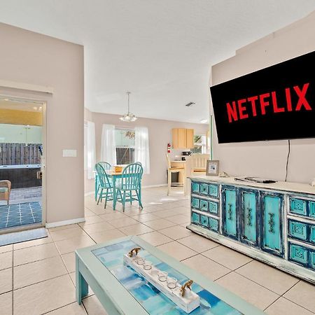 Sunset Serenity - 3Br Beach Townhome With Outdoor Patio - New Hot Tub, Steps To Ocean Fun! Melbourne Luaran gambar