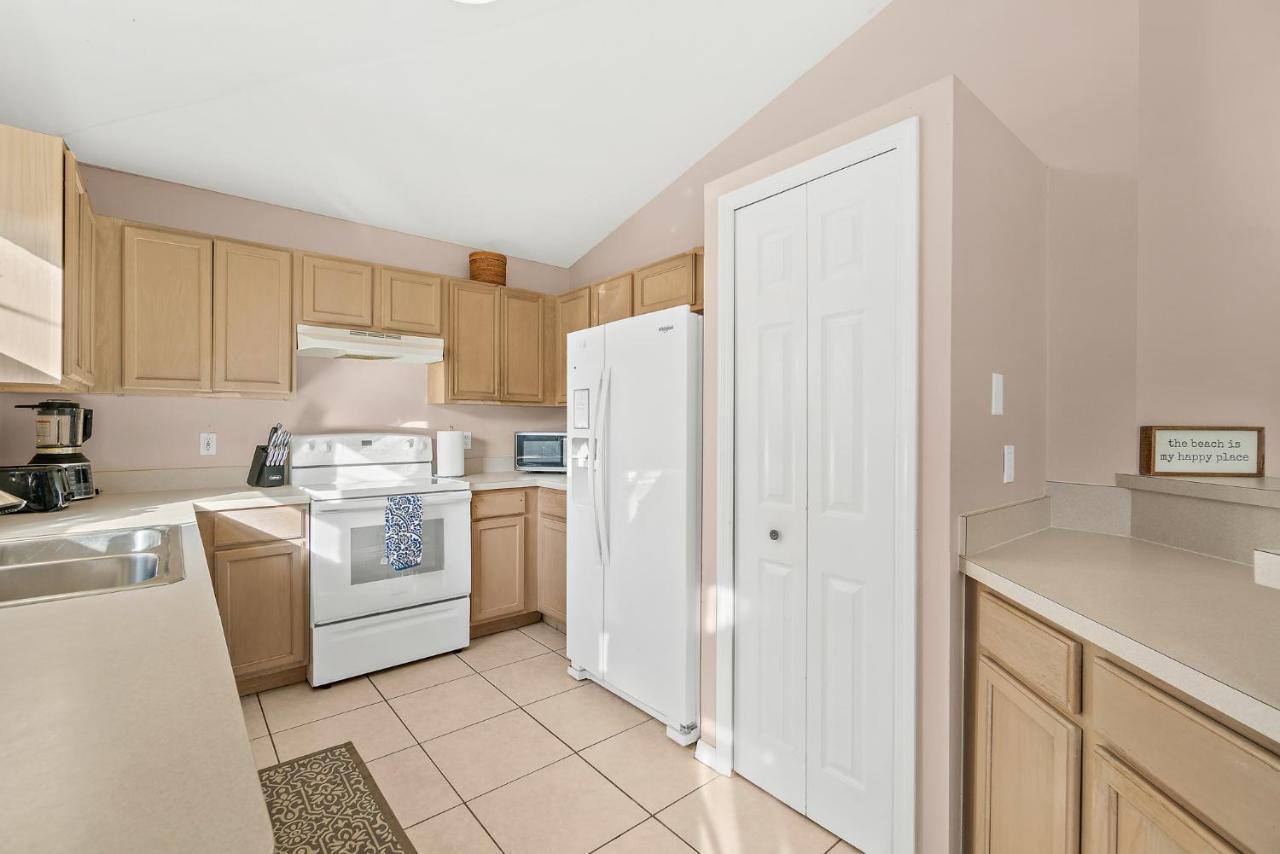 Sunset Serenity - 3Br Beach Townhome With Outdoor Patio - New Hot Tub, Steps To Ocean Fun! Melbourne Luaran gambar