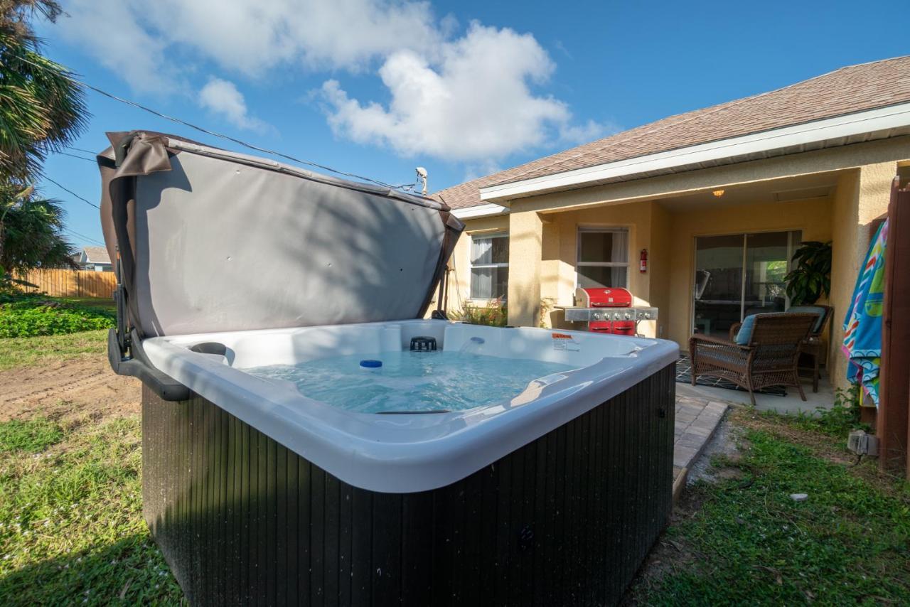 Sunset Serenity - 3Br Beach Townhome With Outdoor Patio - New Hot Tub, Steps To Ocean Fun! Melbourne Luaran gambar