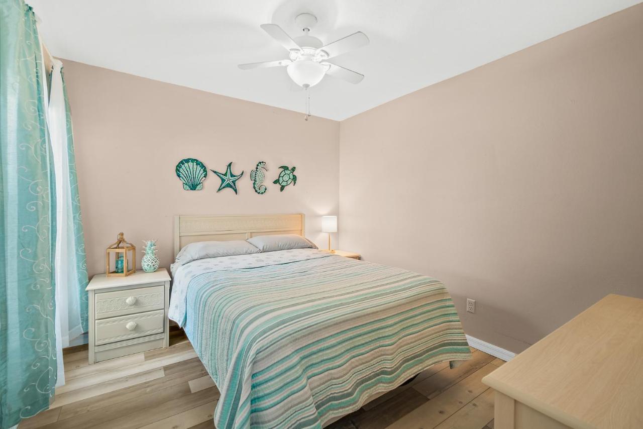 Sunset Serenity - 3Br Beach Townhome With Outdoor Patio - New Hot Tub, Steps To Ocean Fun! Melbourne Luaran gambar